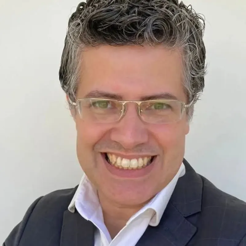 Foto de Dr Marcius Prestes